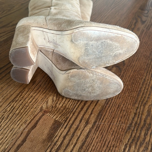 Excellent condition! Sam Edelman knee high boot. Size 9.5. Suede - Picture 5 of 5